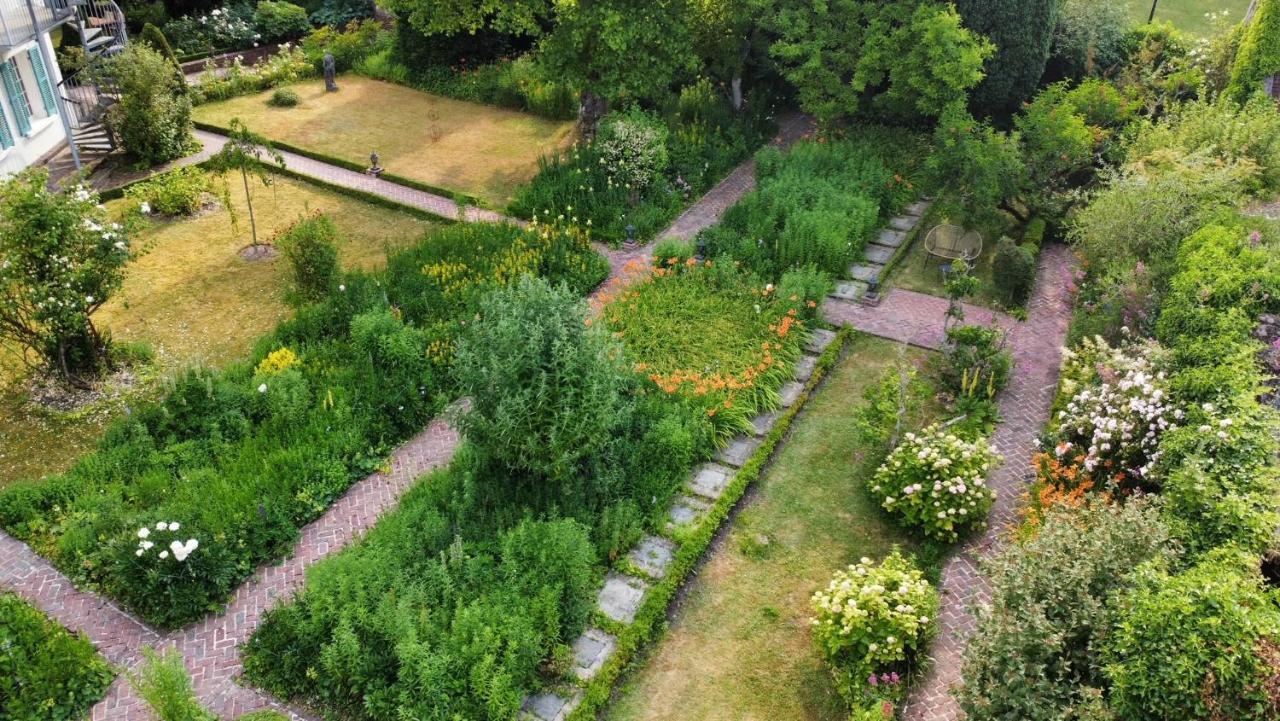 Chateau De Montreuil مورويْ سور مير المظهر الخارجي الصورة